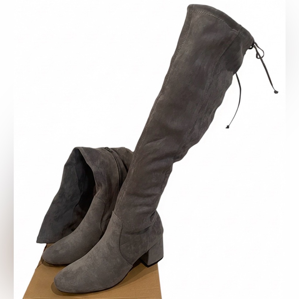 Sugar Sgr-Ollie Grey Over-The-Knee Faux Suede Block Heel Boots.